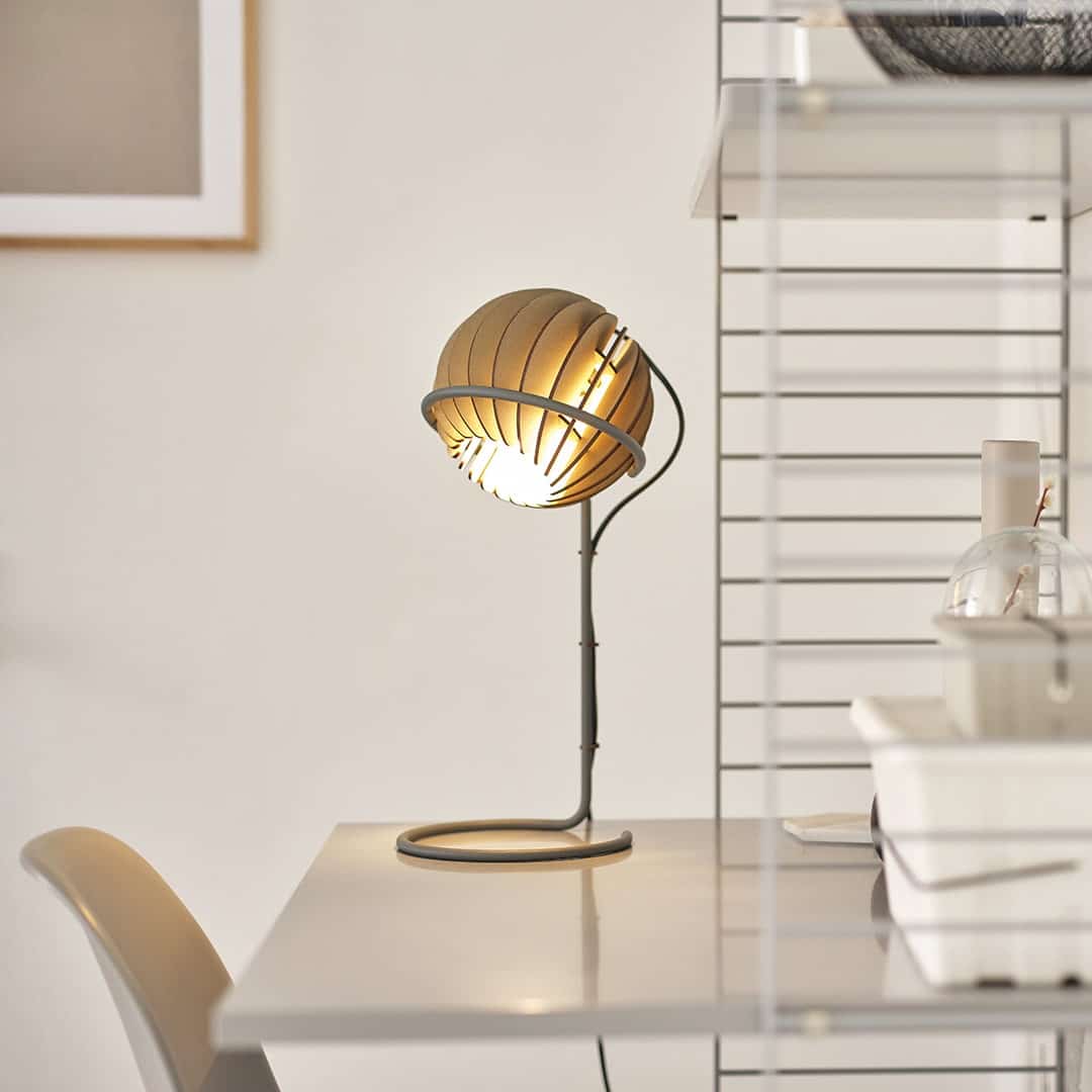 Atmosphere desk lamp