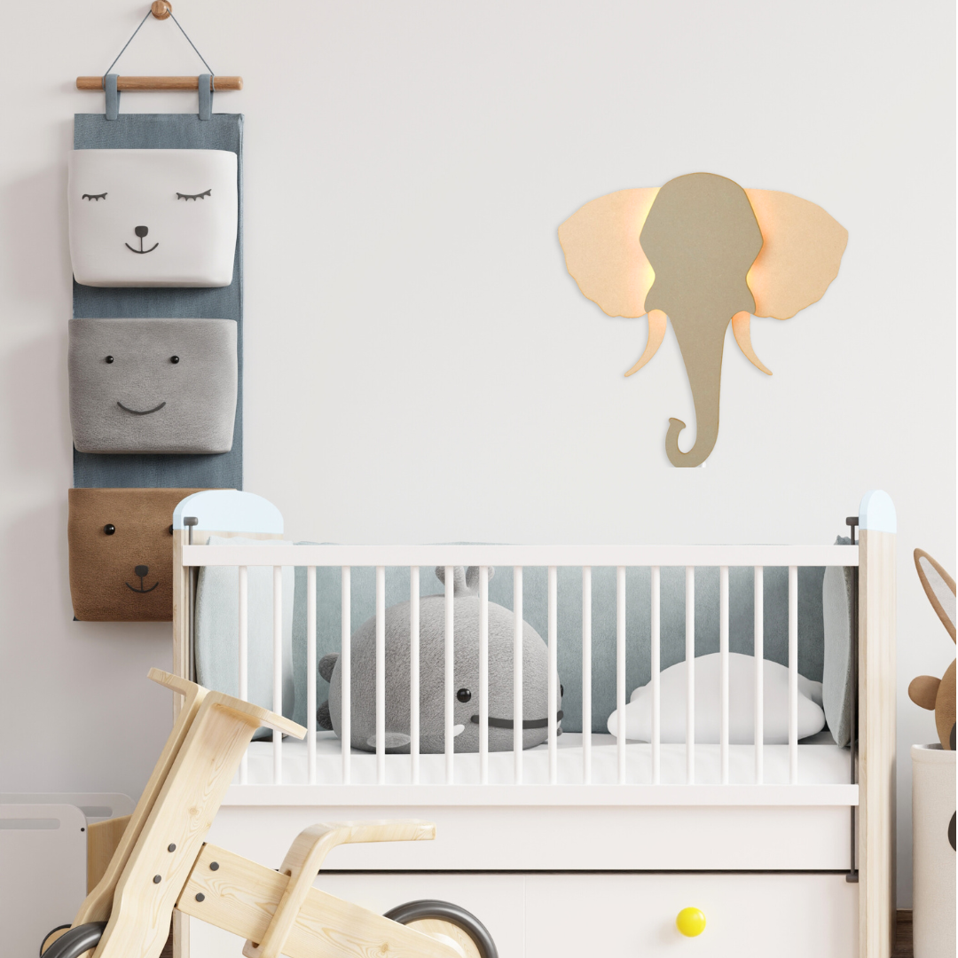 Elephant wall lamp